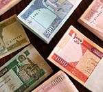وضعیت پولی و مالی افغانستان در سه سال که گذشت؛ ضعف و قوت حکومت